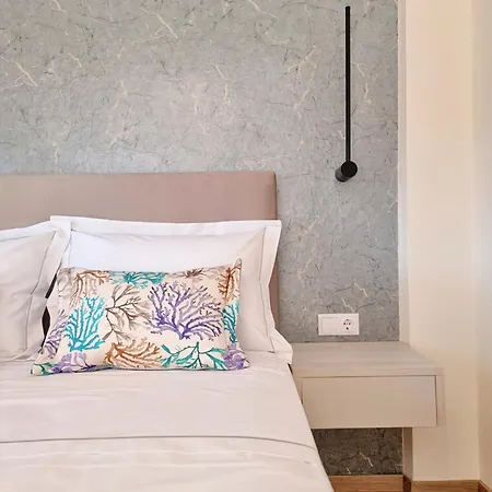 Despina 리메나리아