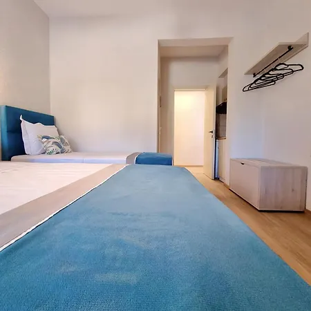 Despina 리메나리아